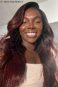 Milano Trans Safira Snt'Z 327 82 43 596 foto selfie 5