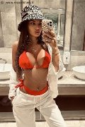 Arezzo Girls Kate Bush 329 58 87 340 foto selfie 3