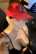 Cosenza Trans Karmen Gold 334 84 79 197 foto selfie 17