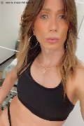  Trav Vivian 366 45 04 341 foto selfie 16