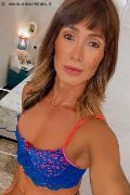  Trav Escort Vivian 366 45 04 341 foto selfie 11