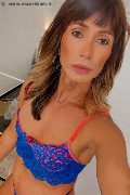  Trav Escort Vivian 366 45 04 341 foto selfie 10