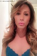  Trav Escort Vivian 366 45 04 341 foto selfie 25