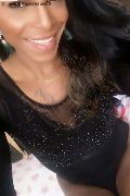 Roma Trav Thais Melo 388 32 39 396 foto selfie 47