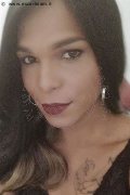 Roma Trav Thais Melo 388 32 39 396 foto selfie 49