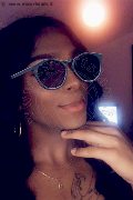 Roma Trav Thais Melo 388 32 39 396 foto selfie 104