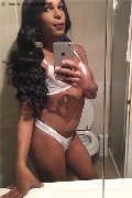 Roma Trav Thais Melo 388 32 39 396 foto selfie 171