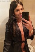 Roma Trav Thais Melo 388 32 39 396 foto selfie 83