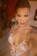 Milano Trans Bruna Canavashi 389 49 47 922 foto selfie 1