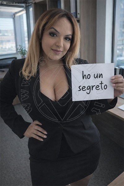 Foto 3248405735 Trans Escort Merano Dottoressa Mony