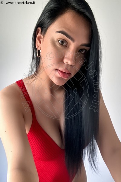 Hellen  L'AQUILA 3717911706